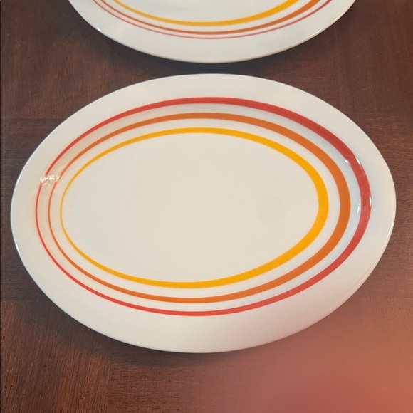 Seltmann Weiden Bavaria Germany Porcelain 10" Oval Plates Circles - Picture 1 of 4